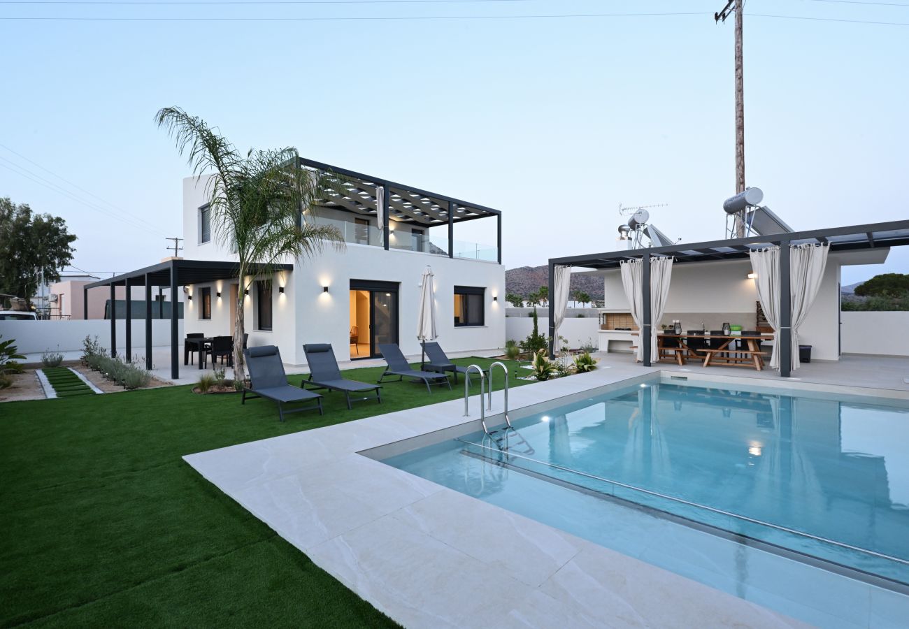 Villa in Akrotiri - AROMELIA LUXURY VILLAS
