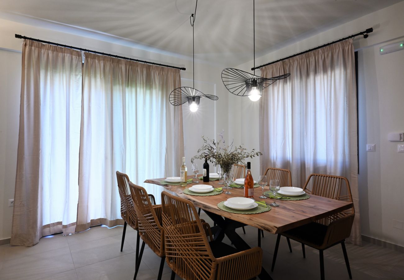 Villa in Akrotiri - AROMELIA LUXURY VILLAS