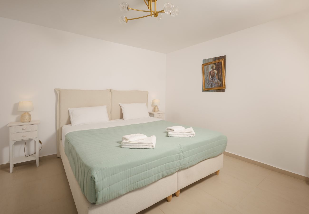 Apartment in Chania - BLUE HORIZONS LUXURY APARTMENT GALLERY